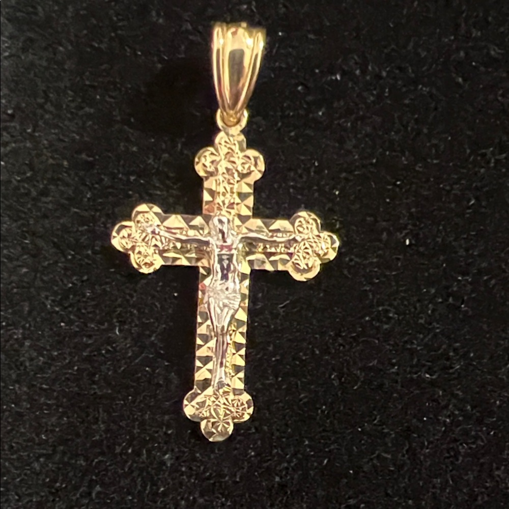 Cross Charm 14K Yellow/White Gold, Diamond cut gold